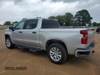 2020 Chevrolet Silverado 1500 Custom with VIN 3GCPWBEH8LG185048, listed as a Copart auction lot 55404675 with 117,318 mi miles and Clean Title. Bid and sale history available at carsss.com. Image 2.