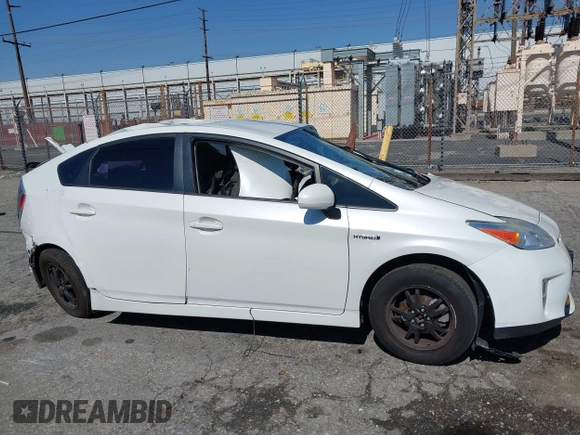 2014 Toyota Prius Four with VIN JTDKN3DU8E0386120, listed as a IAAI auction lot 41620589 with Not Provided miles. Bid and sale history available at carsss.com. Image 12.