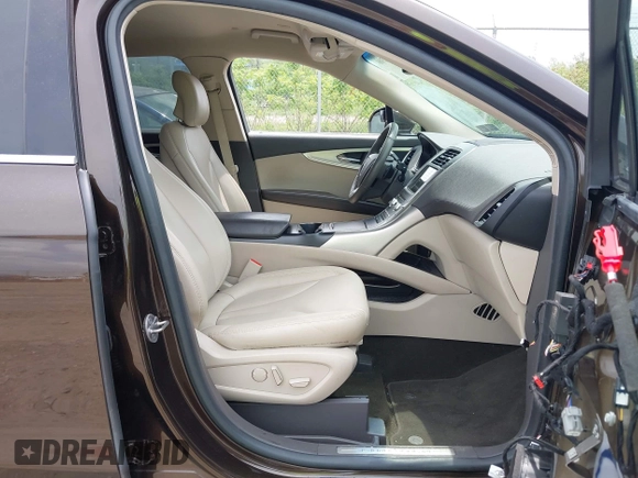 2019 Lincoln Nautilus Standard с VIN 2LMPJ8J9XKBL58148, выставлен на аукционе IAAI как лот 42274300 с пробегом 52 730 миль миль и . История ставок и продаж доступна на DreamBid. Изображение 5.