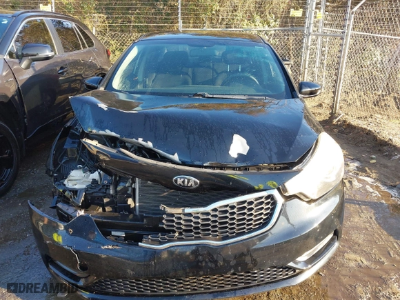 2016 Kia Forte LX with VIN KNAFK4A61G5612006, listed as a IAAI auction lot 41772530 with 86,647 mi miles. Bid and sale history available at carsss.com. Image 12.