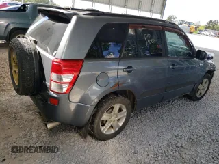 2006 Suzuki Grand Vitara Luxury with VIN JS3TD947X64101689, listed as a Copart auction lot 72993304 with 249,472 mi miles and Salvage title. Bid and sale history available at DreamBid. Image 3.