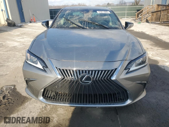 2021 Lexus ES 250 z VIN 58AD11D14MU006488, wystawiony jako Copart lot #41811895 z przebiegiem 20 074 mil mil oraz Szkoda całkowita • Salvage title. Historia ofert i sprzedaży dostępna na DreamBid. Obrazek 5.