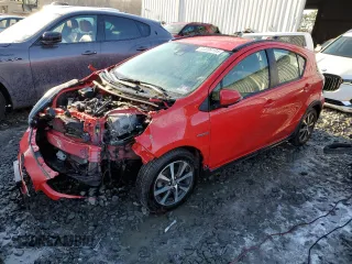 2019 Toyota Prius L z VIN JTDKDTB39K1625239, wystawiony jako Copart lot #84699104 z przebiegiem Nie podano mil oraz Szkoda całkowita • Salvage title. Historia ofert i sprzedaży dostępna na DreamBid. Obrazek 1.