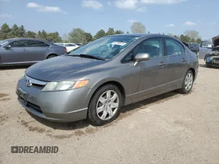 2006 Honda Civic LX z VIN 1HGFA16526L020159, wystawiony jako Copart lot #54799915 z przebiegiem 82 761 mil mil oraz Szkody całkowita. Historia ofert i sprzedaży dostępna na DreamBid. Obrazek 1.