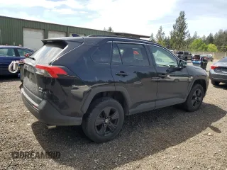 2021 Toyota RAV4 XLE with VIN 2T3P1RFV9MW181006, listed as a Copart auction lot 56543905 with 63,937 mi miles and Clean title. Bid and sale history available at DreamBid. Image 3.