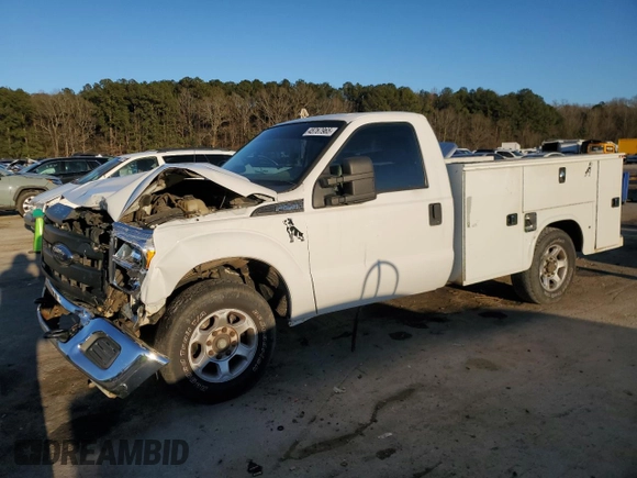 2015 Ford F-250 XL with VIN 1FDBF2A62FEC96054, listed as a Copart auction lot 45767965 with 258,796 mi miles and Salvage title. Bid and sale history available at DreamBid. Image 1.