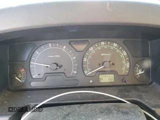 2004 Land Rover Discovery SE with VIN SALTY19464A867638, listed as a Copart auction lot 43728555 with 239,285 mi miles and Salvage Title. Bid and sale history available at carsss.com. Image 9.