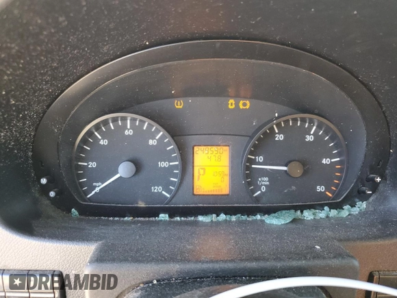 2016 Mercedes-Benz Sprinter with VIN WD3PE8DD8GP181811, listed as a Copart auction lot 85319974 with 249,590 mi miles and Salvage Title. Bid and sale history available at DreamBid. Image 9.