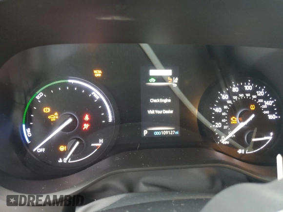2022 Toyota Sienna XSE with VIN 5TDXRKEC6NS103883, listed as a Copart auction lot 58662275 with 109,172 mi miles and Salvage title. Bid and sale history available at DreamBid. Image 9.