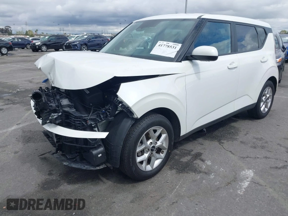 2023 Kia Soul LX with VIN KNDJ23AU8P7884420, listed as a IAAI auction lot 41778531 with 36,927 mi miles and . Bid and sale history available at DreamBid. Image 2.