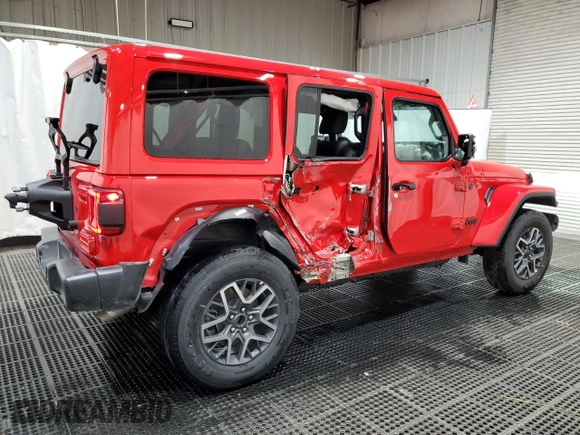 2025 Jeep Wrangler Sahara с VIN 1C4PJXEN8SW575908, выставлен на аукционе Copart как лот 61501965 с пробегом 6 989 миль миль и Чистый • Clean title. История ставок и продаж доступна на DreamBid. Изображение 3.