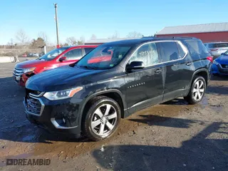 2019 Chevrolet Traverse LT Leather with VIN 1GNEVHKW3KJ230210, listed as a IAAI auction lot 41453033 with 98,416 mi miles. Bid and sale history available at carsss.com. Image 2.