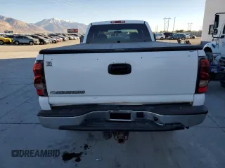 2006 Chevrolet Silverado 3500 SRW LT3 with VIN 1GCHK39DX6E233268, listed as a Copart auction lot 79136634 with 281,339 mi miles and Salvage Title. Bid and sale history available at carsss.com. Image 6.