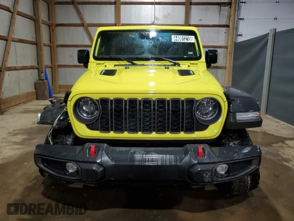 2024 Jeep Wrangler Rubicon with VIN 1C4PJXFG9RW283792, listed as a Copart auction lot 44061215 with 27,266 mi miles and Clean title. Bid and sale history available at DreamBid. Image 5.