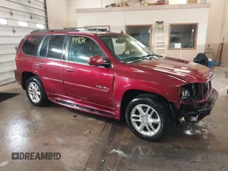 2008 GMC Envoy Denali with VIN 1GKET63M782161903, listed as a IAAI auction lot 41499534 with 149,327 mi miles. Bid and sale history available at carsss.com. Image 1.