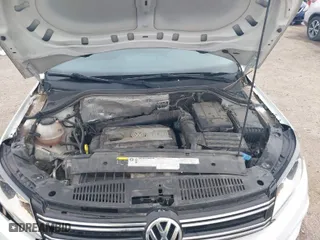2017 Volkswagen Tiguan S with VIN WVGAV7AX1HK044949, listed as a IAAI auction lot 41592373 with 73,896 mi miles. Bid and sale history available at carsss.com. Image 10.