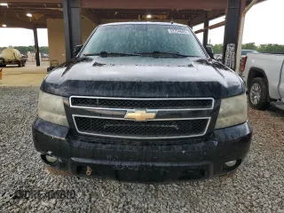 2011 Chevrolet Suburban LT with VIN 1GNSKJE38BR388998, listed as a Copart auction lot 52754685 with Not provided miles and Salvage title. Bid and sale history available at DreamBid. Image 5.