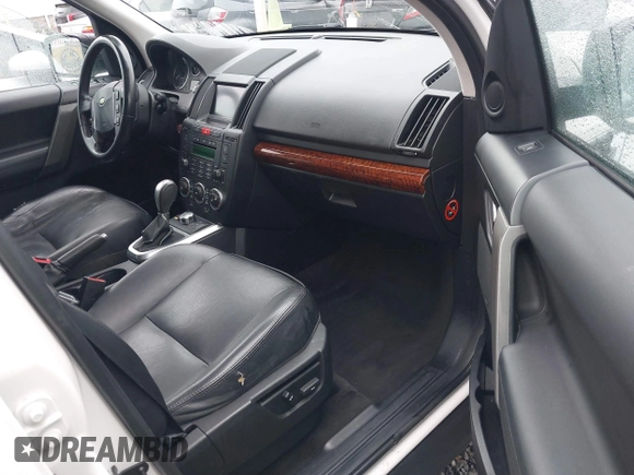 2008 Land Rover LR2 SE with VIN SALFS24N18H012007, listed as a IAAI auction lot 41673342 with 183,988 mi miles and . Bid and sale history available at DreamBid. Image 5.