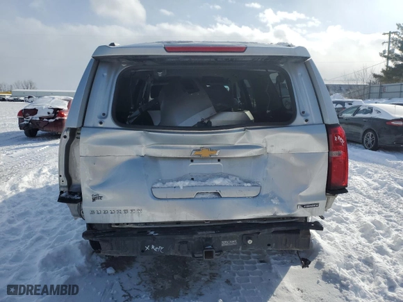 2017 Chevrolet Suburban Premier with VIN 1GNSKJKC9HR178083, listed as a Copart auction lot 45361595 with 118,823 mi miles and Clean Title. Bid and sale history available at carsss.com. Image 6.
