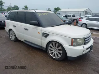 2008 Land Rover Range Rover Sport SC with VIN SALSH23418A150404, listed as a IAAI auction lot 42642914 with 190,007 mi miles and . Bid and sale history available at DreamBid. Image 1.