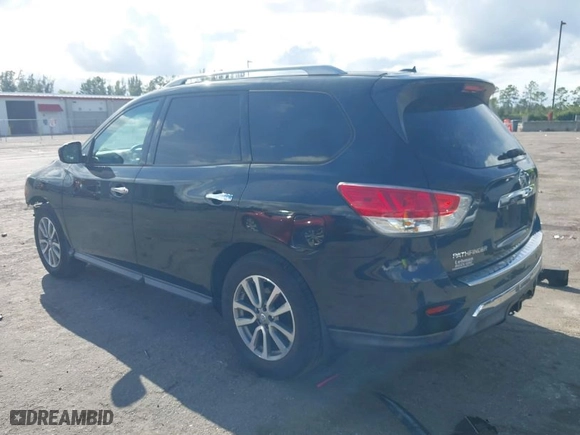 2016 Nissan Pathfinder S with VIN 5N1AR2MN1GC614877, listed as a IAAI auction lot 41198290 with 85,356 mi miles. Bid and sale history available at carsss.com. Image 3.