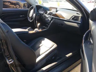 2015 BMW 4 Series 428i z VIN WBA3N7C59FK223243, wystawiony jako IAAI lot #42296442 z przebiegiem 161 232 mil mil oraz . Historia ofert i sprzedaży dostępna na DreamBid. Obrazek 5.