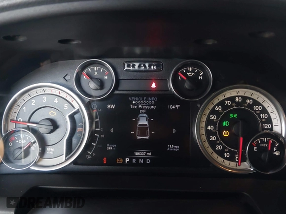 2016 Ram 2500 SLT с VIN 3C6UR5DLXGG227959, выставлен на аукционе IAAI как лот 42609927 с пробегом 186 337 миль миль и . История ставок и продаж доступна на DreamBid. Изображение 7.