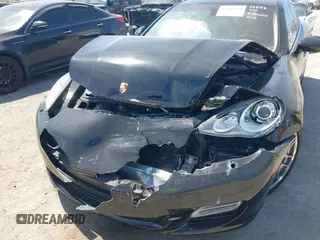 2010 Porsche Panamera Turbo с VIN WP0AC2A71AL090455, выставлен на аукционе IAAI как лот 41786551 с пробегом 105 044 миль миль и . История ставок и продаж доступна на DreamBid. Изображение 6.