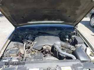 2000 Mercury Grand Marquis GS z VIN 2MEFM74W3YX610461, wystawiony jako IAAI lot #42162767 z przebiegiem 181 400 mil mil oraz . Historia ofert i sprzedaży dostępna na DreamBid. Obrazek 10.