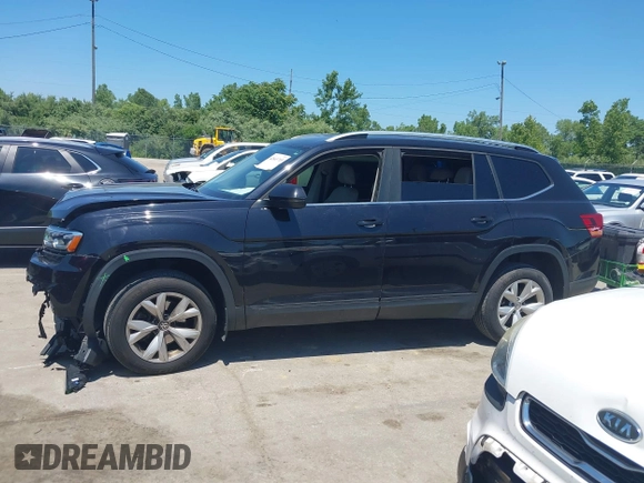 2018 Volkswagen Atlas SE с VIN 1V2KR2CA4JC519792, выставлен на аукционе IAAI как лот 42663715 с пробегом 124 682 миль миль и . История ставок и продаж доступна на DreamBid. Изображение 14.