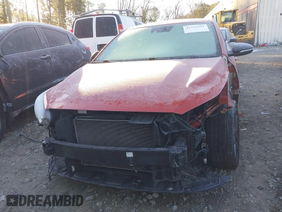 2020 Kia Forte GT-Line z VIN 3KPF34AD7LE167672, wystawiony jako IAAI lot #41312641 z przebiegiem 64 569 mil mil oraz . Historia ofert i sprzedaży dostępna na DreamBid. Obrazek 6.