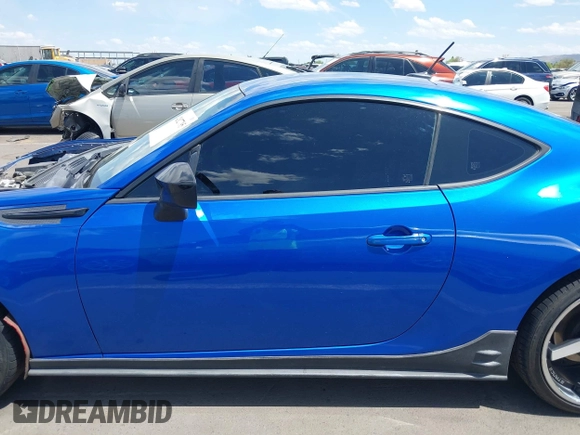 2013 Subaru BRZ Limited with VIN JF1ZCAC14D1604424, listed as a IAAI auction lot 42027795 with 89,269 mi miles. Bid and sale history available at carsss.com. Image 14.