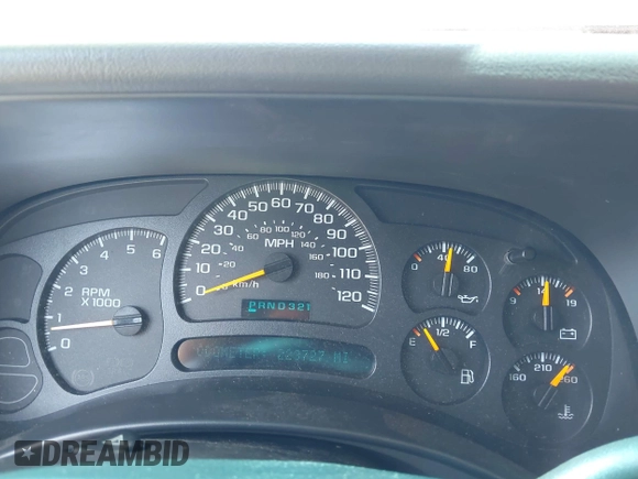 2003 Chevrolet Avalanche with VIN 3GNEC13T03G327322, listed as a IAAI auction lot 42309223 with 223,727 mi miles and . Bid and sale history available at DreamBid. Image 7.