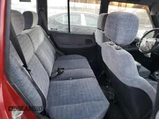 1996 Suzuki Sidekick z VIN JS3TD21V2T4103586, wystawiony jako Copart lot #83492154 z przebiegiem 98 298 mil mil oraz Szkody całkowita. Historia ofert i sprzedaży dostępna na DreamBid. Obrazek 10.