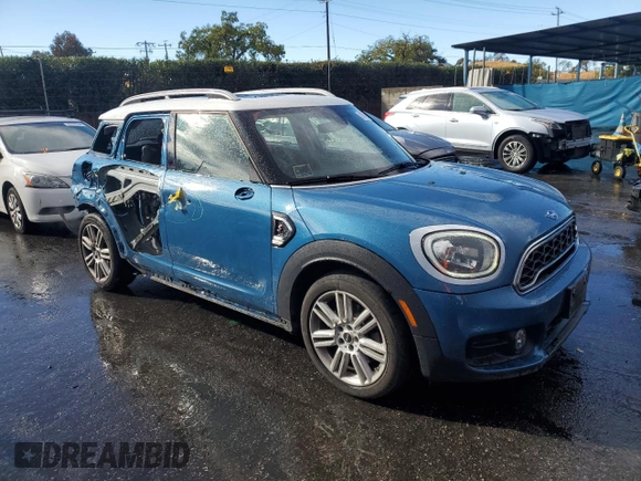 2020 MINI Countryman Cooper S with VIN WMZYX1C03L3L94225, listed as a Copart auction lot 80098624 with 33,195 mi miles and Salvage Title. Bid and sale history available at carsss.com. Image 4.