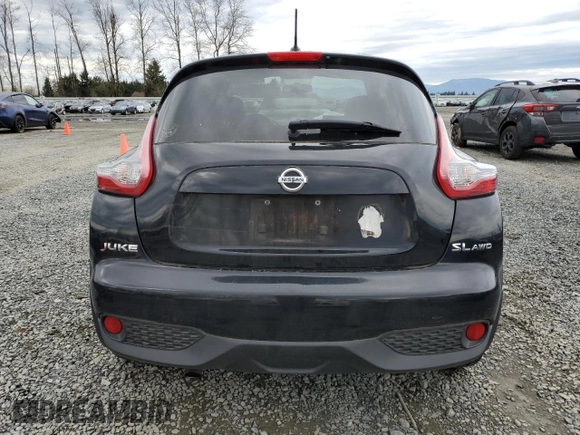 2015 Nissan Juke SL z VIN JN8AF5MV9FT551674, wystawiony jako Copart lot #50663085 z przebiegiem 110 805 mil mil oraz Szkody całkowita. Historia ofert i sprzedaży dostępna na DreamBid. Obrazek 6.