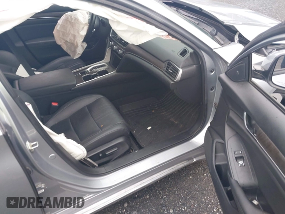 2019 Honda Accord Touring z VIN 1HGCV2F96KA009445, wystawiony jako IAAI lot #42181051 z przebiegiem Nie podano mil oraz . Historia ofert i sprzedaży dostępna na DreamBid. Obrazek 5.