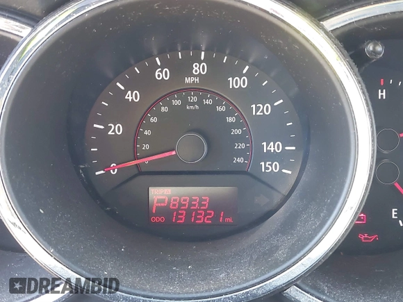 2011 Kia Sorento EX with VIN 5XYKUDA26BG001235, listed as a IAAI auction lot 41754357 with 131,321 mi miles. Bid and sale history available at carsss.com. Image 7.