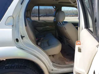 2002 Infiniti QX4 with VIN JNRDR09X82W210434, listed as a IAAI auction lot 41638875 with 230,765 mi miles and . Bid and sale history available at DreamBid. Image 8.