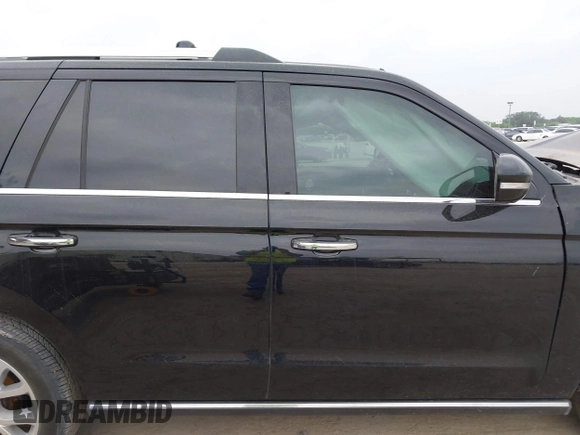 2018 Ford Expedition Limited with VIN 1FMJU1KT9JEA58954, listed as a IAAI auction lot 42290727 with 123,004 mi miles and . Bid and sale history available at DreamBid. Image 14.