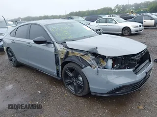 2025 Honda Accord Sport-L with VIN 1HGCY2F77SA043724, listed as a IAAI auction lot 42519133 with 1,290 mi miles and . Bid and sale history available at DreamBid. Image 1.