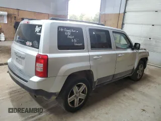 2014 Jeep Patriot Sport with VIN 1C4NJRBB3ED512311, listed as a Copart auction lot 70363524 with 113,921 mi miles and Salvage Title. Bid and sale history available at DreamBid. Image 3.