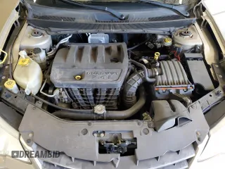 2008 Chrysler Sebring Limited with VIN 1C3LC66K68N186856, listed as a Copart auction lot 60748984 with 162,807 mi miles and Salvage Title. Bid and sale history available at carsss.com. Image 13.