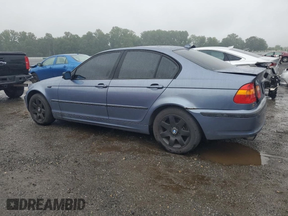 2005 BMW 3 Series 325xi with VIN WBAEU33455PF63005, listed as a Copart auction lot 60960985 with 188,733 mi miles and Salvage title. Bid and sale history available at DreamBid. Image 2.