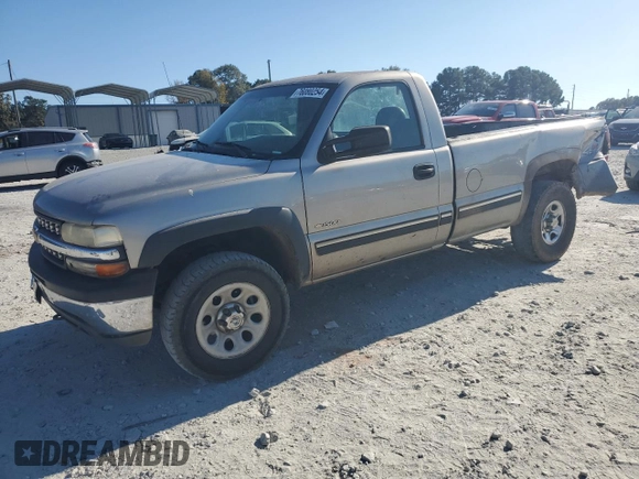 2000 Chevrolet Silverado 1500 with VIN 1GCEK14T2YE307758, listed as a Copart auction lot 76080254 with 296,205 mi miles and Salvage Title. Bid and sale history available at carsss.com. Image 1.