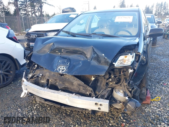 2004 Toyota Prius with VIN JTDKB20U440068552, listed as a IAAI auction lot 41179621 with 151,127 mi miles. Bid and sale history available at carsss.com. Image 6.