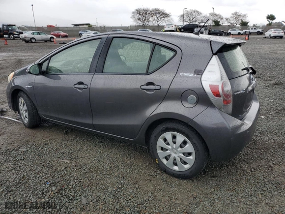 2013 Toyota Prius c One with VIN JTDKDTB31D1552208, listed as a Copart auction lot 47823395 with 177,707 mi miles and Salvage Title. Bid and sale history available at carsss.com. Image 2.