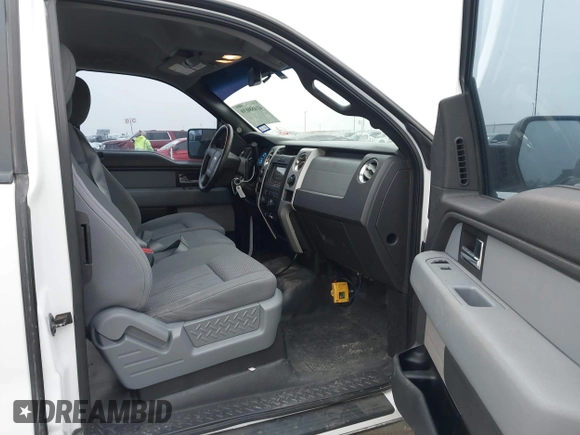 2012 Ford F-150 XL with VIN 1FTFX1EF1CKE39290, listed as a IAAI auction lot 41488039 with 122,268 mi miles. Bid and sale history available at carsss.com. Image 5.