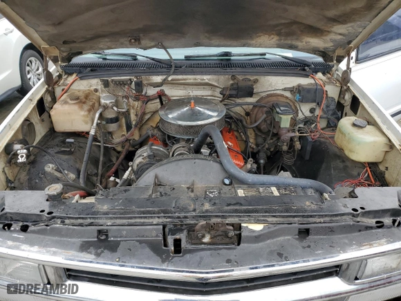 1990 Chevrolet C/K 2500 with VIN 2GCFK29K5L1177737, listed as a Copart auction lot 43911515 with 329,501 mi miles and Salvage Title. Bid and sale history available at carsss.com. Image 11.