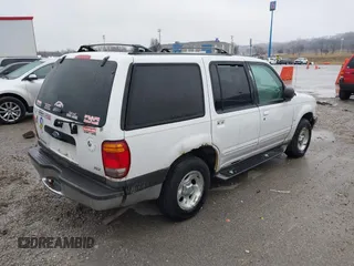1999 Ford Explorer XLT с VIN 1FMDU35P9XZB21379, выставлен на аукционе IAAI как лот 41496418 с пробегом 265 612 миль миль и . История ставок и продаж доступна на DreamBid. Изображение 4.